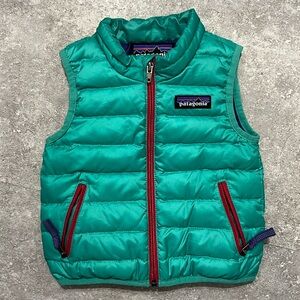 Patagonia puffer vest for baby 3-6 mos. Good condition